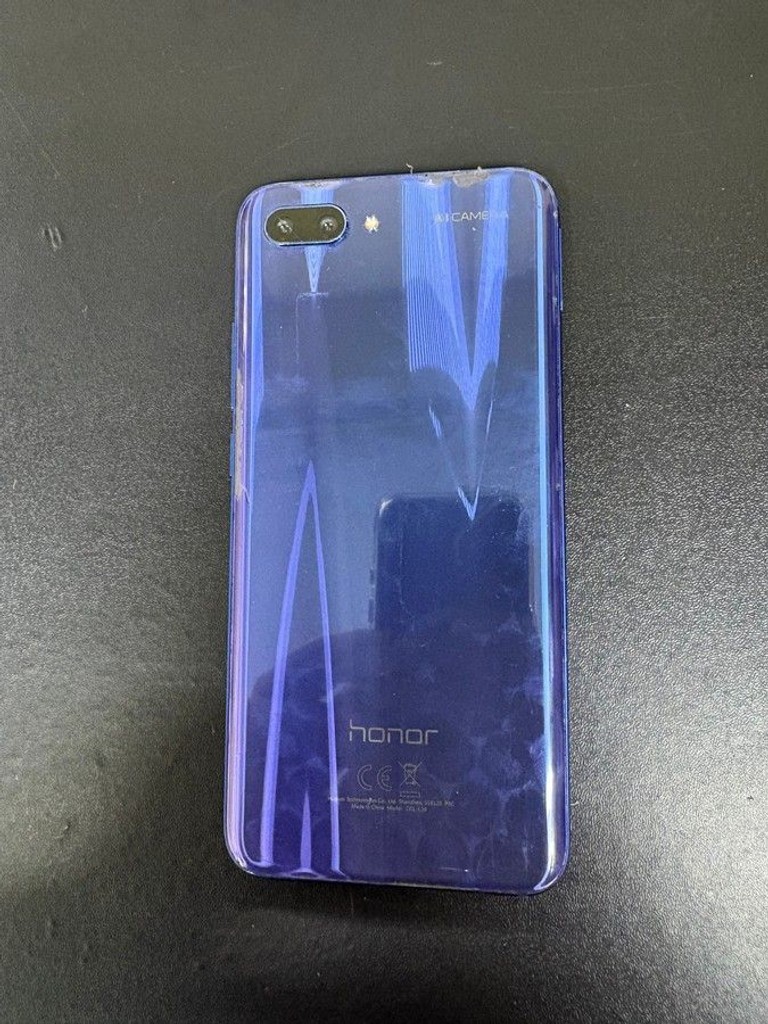Дешево Huawei honor 10 4/64gb з ломбарду