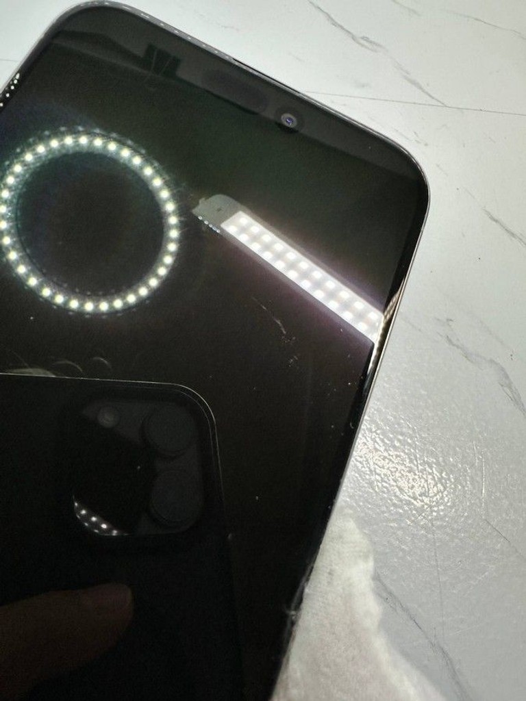 Apple iphone 15 pro max 256gb Код:01-200954429. Изображение 7