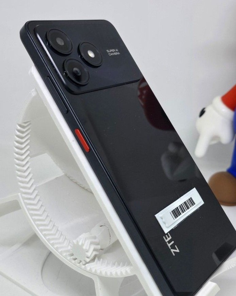 Дешиво Zte Blade A36 2/64GB Green с ломбарда