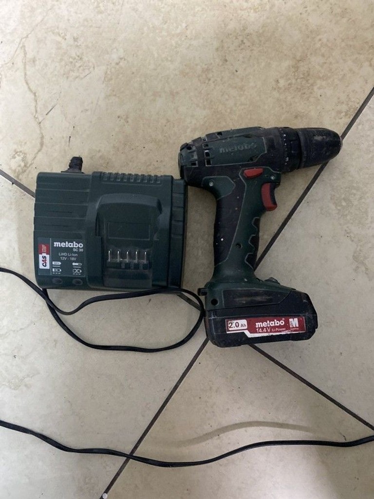 Оголошення Metabo bs 14.4 Б/У