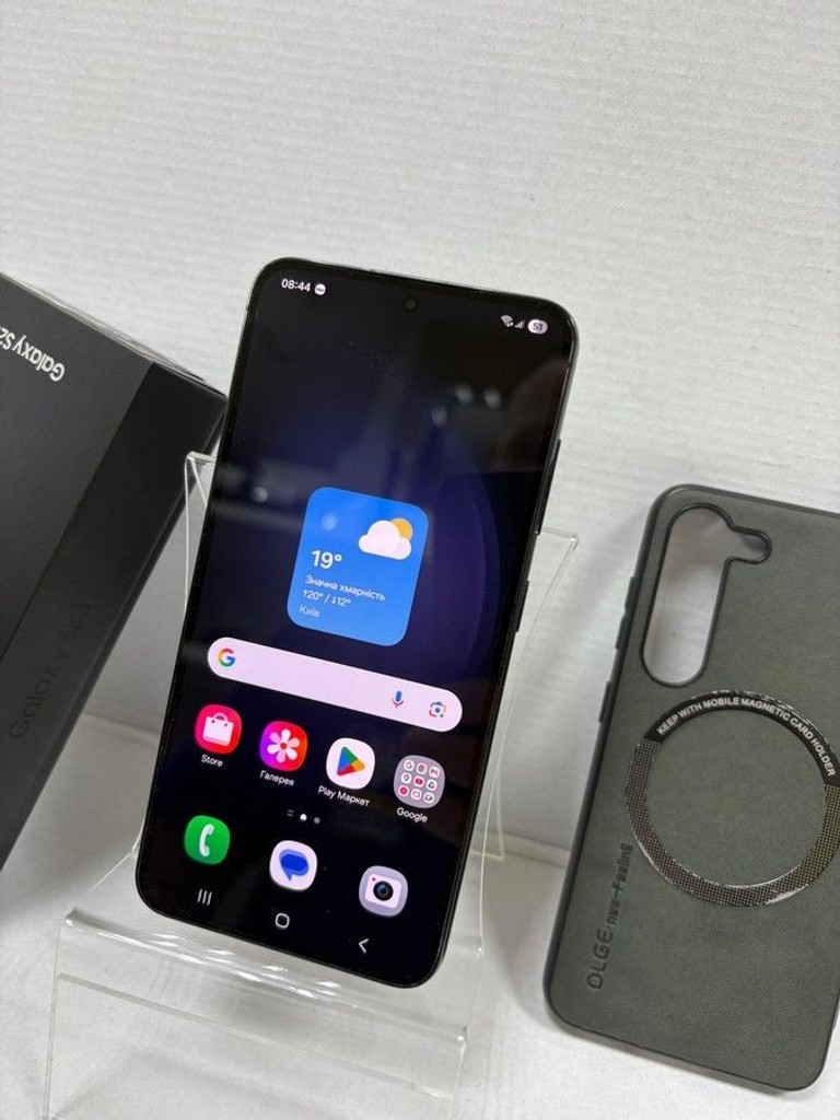 Оголошення Samsung galaxy s23 8/128gb Б/У