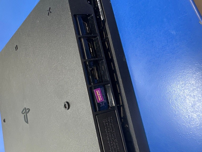 Дешево Sony playstation 4 slim 500gb з ломбарду