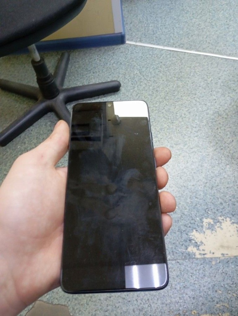 Оголошення Motorola moto g06 4g 4/64gb tendril Б/У