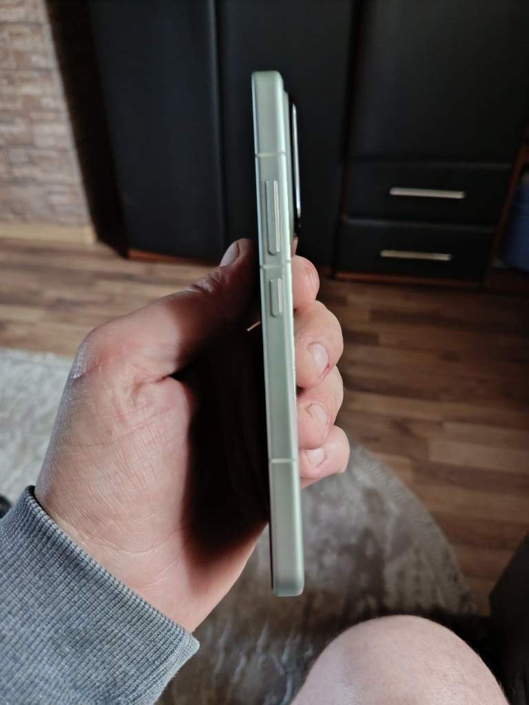 Дешево Xiaomi 15 12/512GB Green з ломбарду