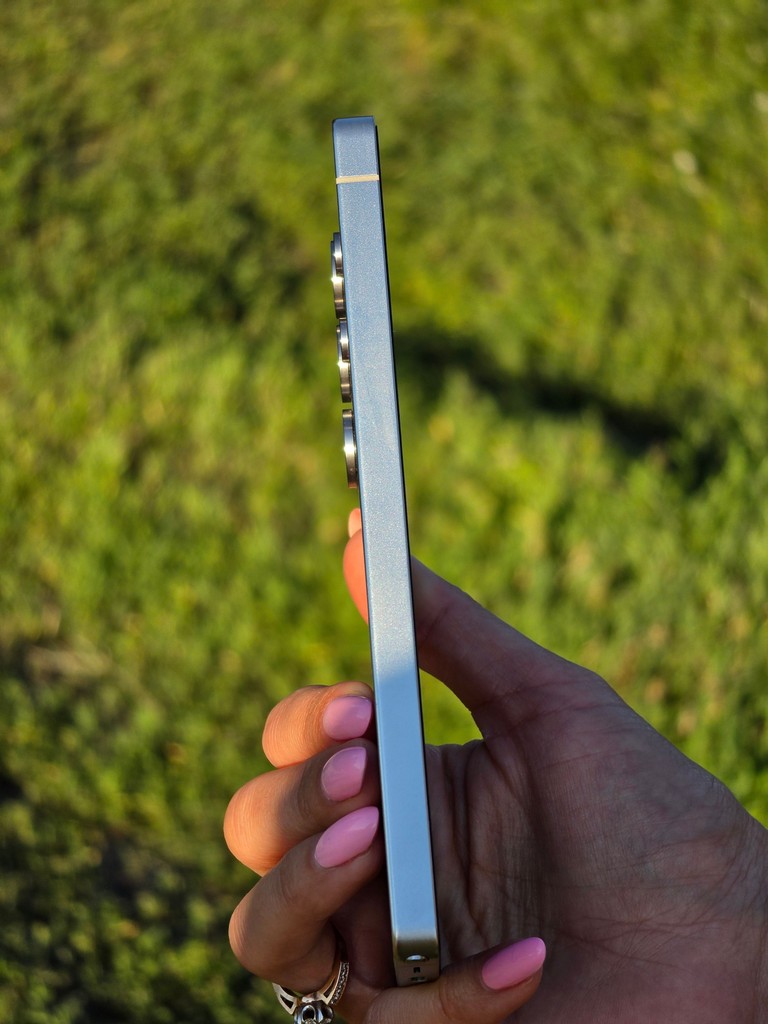 Дешиво Samsung Galaxy S25 Ultra 12/256GB Titanium Silverblue (SM-S938BZBD) с ломбарда