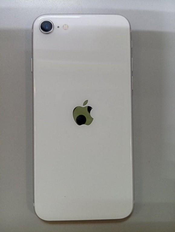 Купить Мобильный телефон Apple iphone se 2022 64gb дешиво в