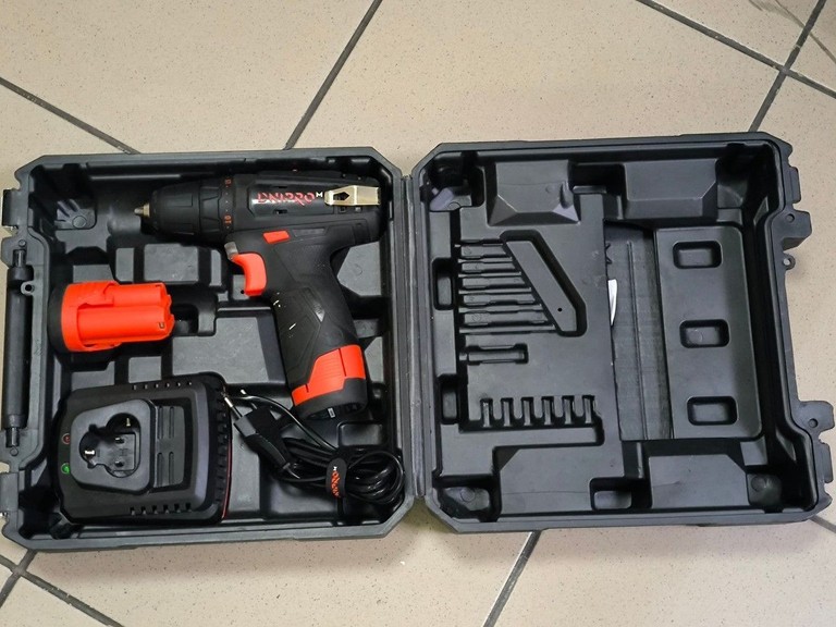 Дешево Dnipro-M cd-12cx compact з ломбарду