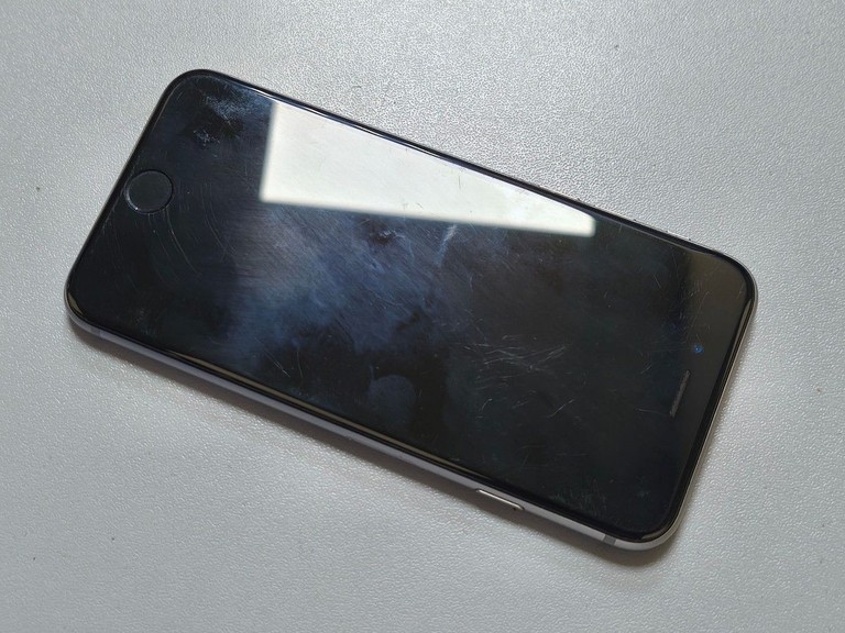 Apple iphone 6 32gb Код:01-201026352. Изображение 6