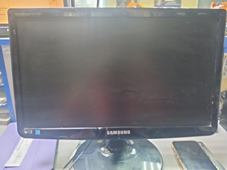 Купить Samsung s19a100n Б/У