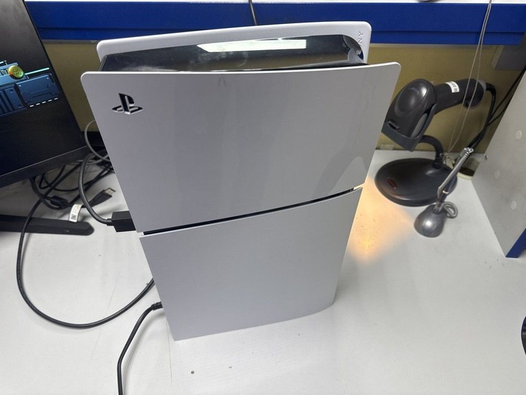 Оголошення Sony PlayStation 5 Slim Digital Edition 1TB Б/У