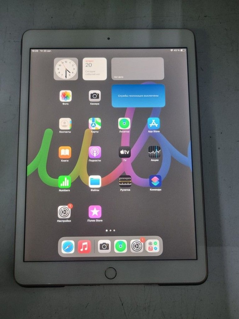 Купити Apple ipad 8 wifi 32gb 4g Б/У