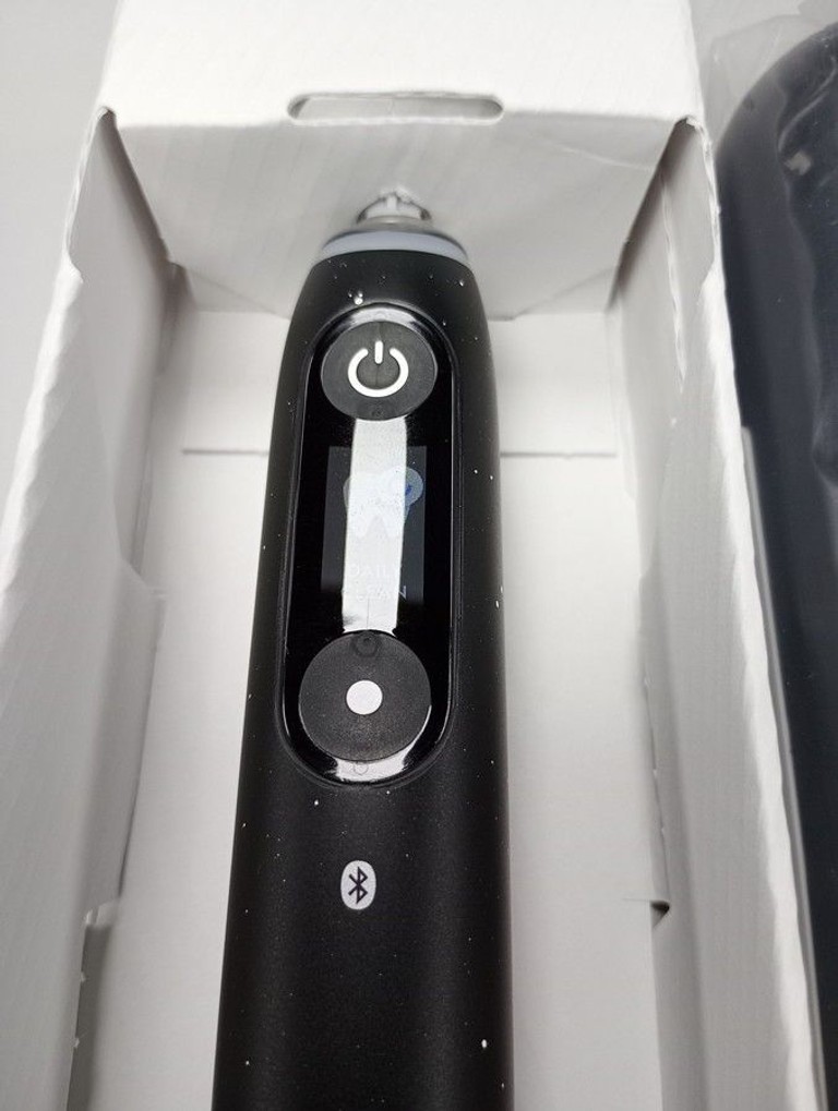 Оголошення Oral-b iO Series 10 Cosmic Black Б/У