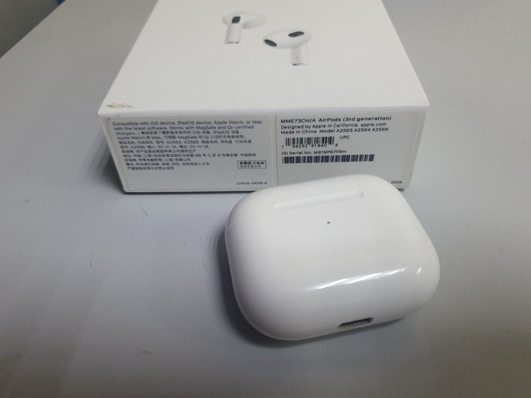 Apple airpods 3rd generation Код:01-201087346. Изображение 5