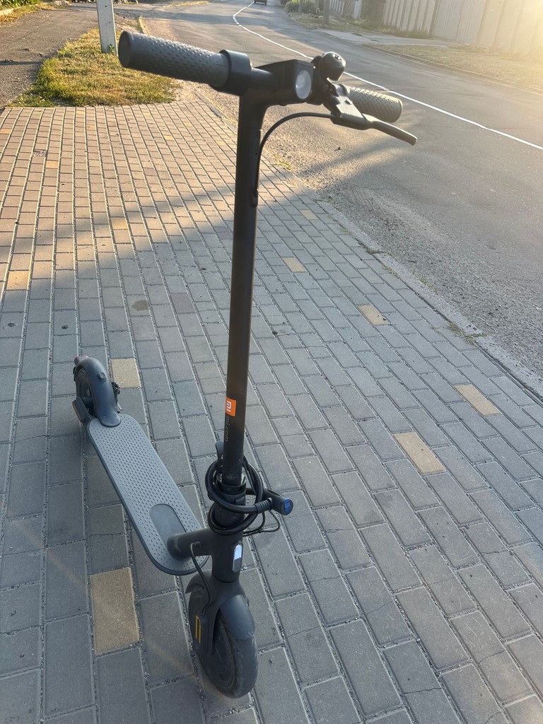 Xiaomi Mi Electric Scooter Essential Black Код:null. Зображення 6