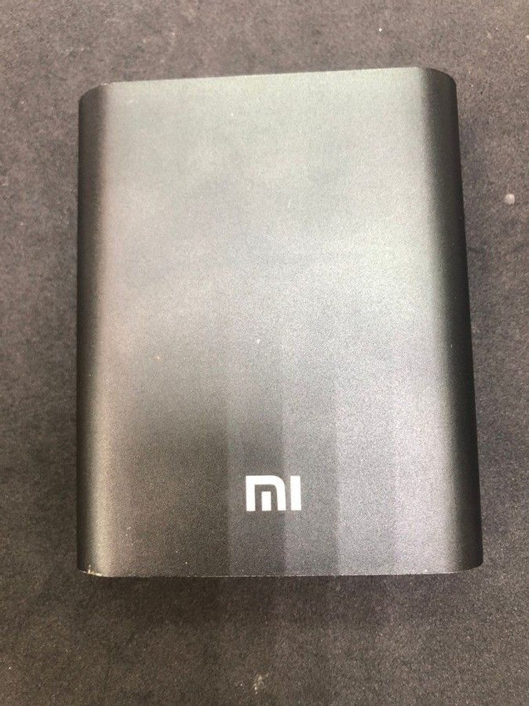 Купить Xiaomi 10400mah Б/У