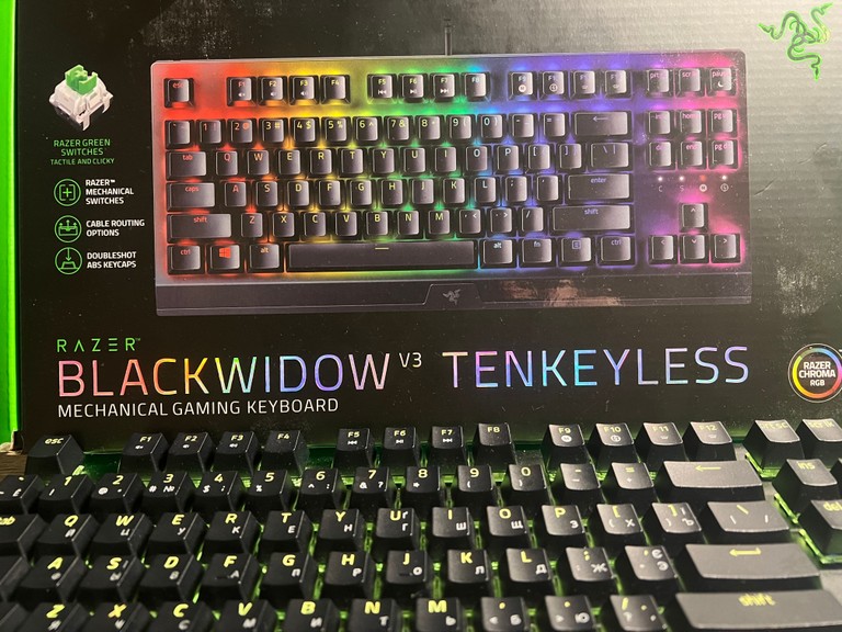 Дешево Razer BlackWidow V3 TKL Green (RZ03-03490700-R3R1) з ломбарду