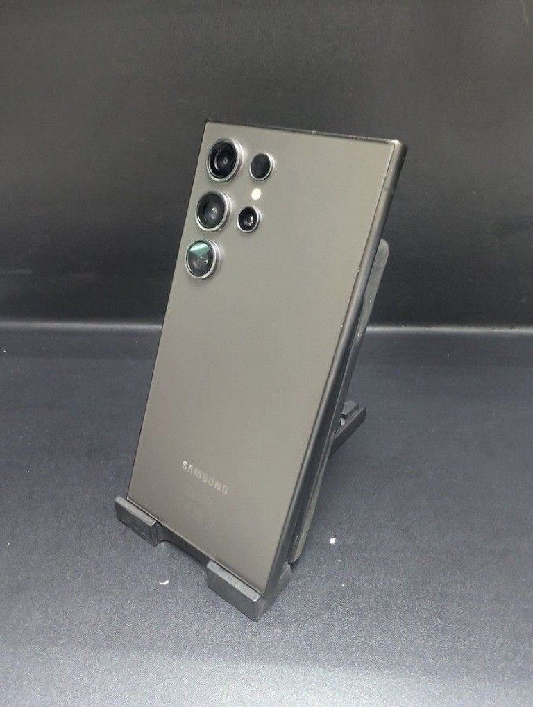 Купити Samsung galaxy s24 ultra sm-s928w 12/256gb Б/У