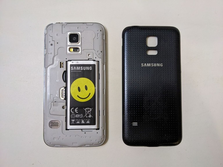 Оголошення Samsung g800f galaxy s5 mini Б/У