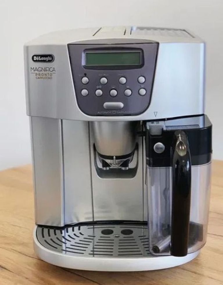 Купить DeLonghi Esam 4500 Pronto Cappuccino Б/У
