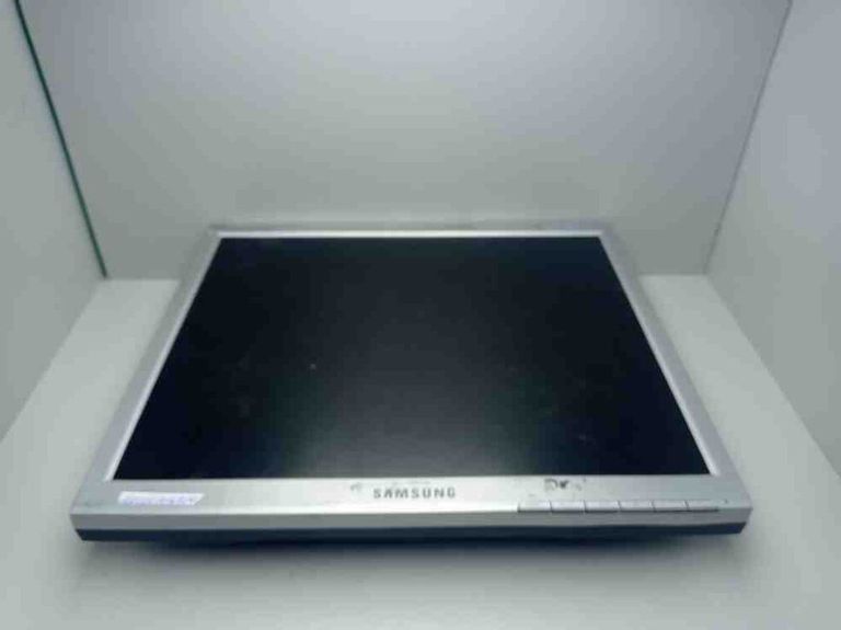 Samsung SyncMaster 710N