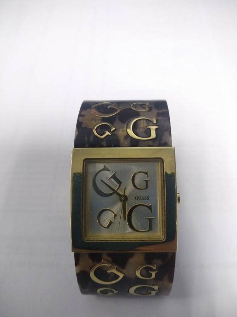 Guess w11001l1