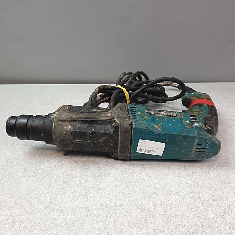 Makita HR2470