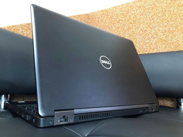 Dell Latitude 5580/15.5"FHD/i5-7440HQ/16GB/256GB