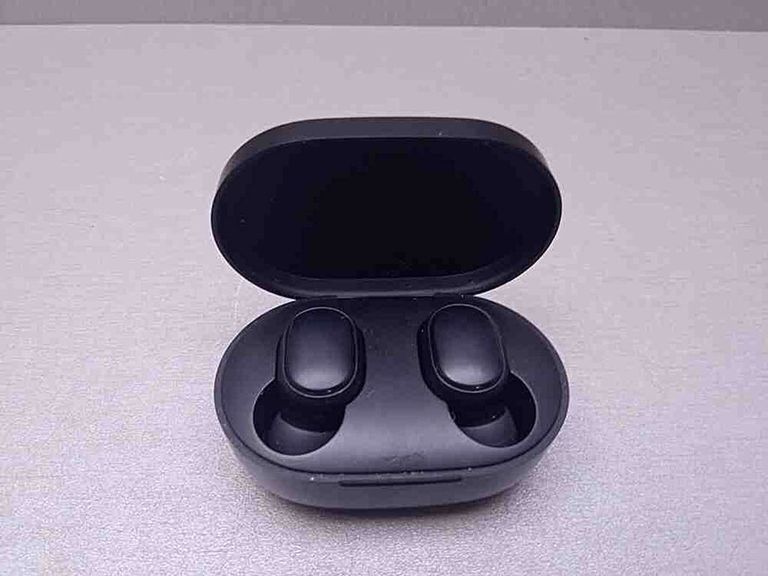 Купить Xiaomi Redmi AirDots 2 Black (BHR4196CN) Б/У