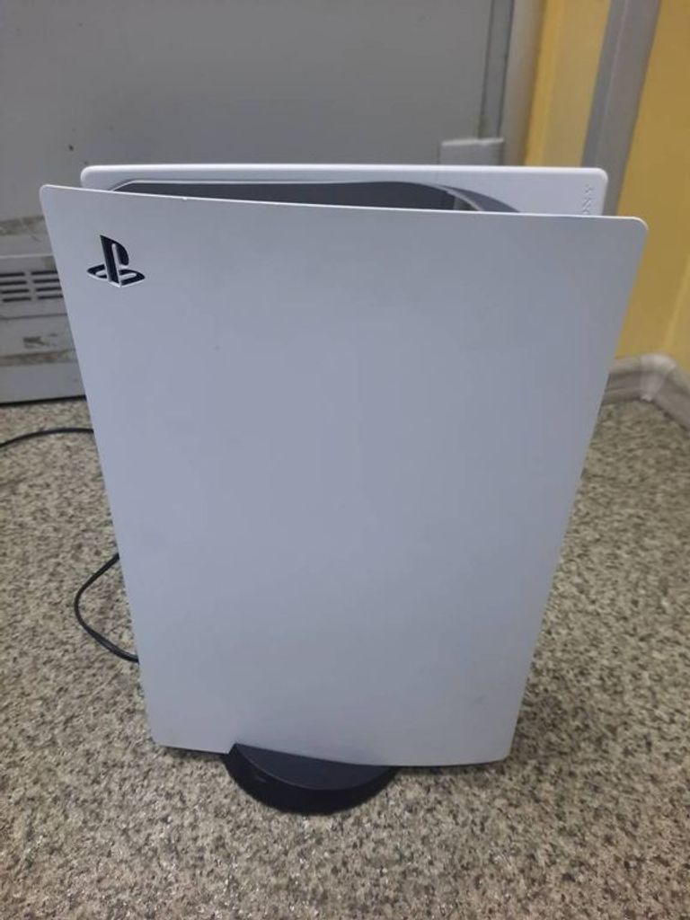 Sony ps 5 cfi-1216b 825gb