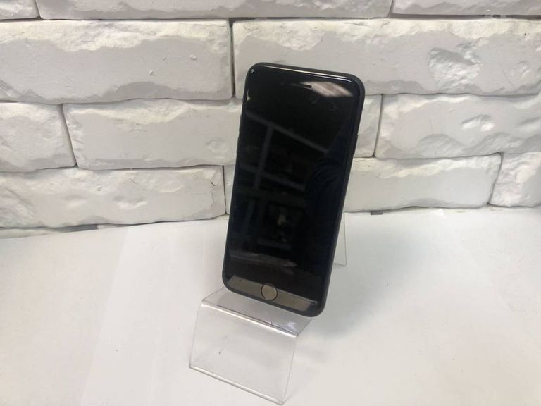 Купити Apple iphone 7 32gb Б/У