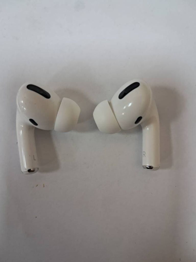 Apple AirPods Pro (MWP22)