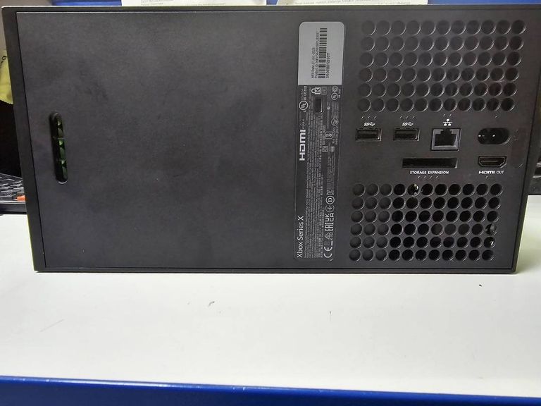 Дешиво Microsoft xbox series x 1tb с ломбарда