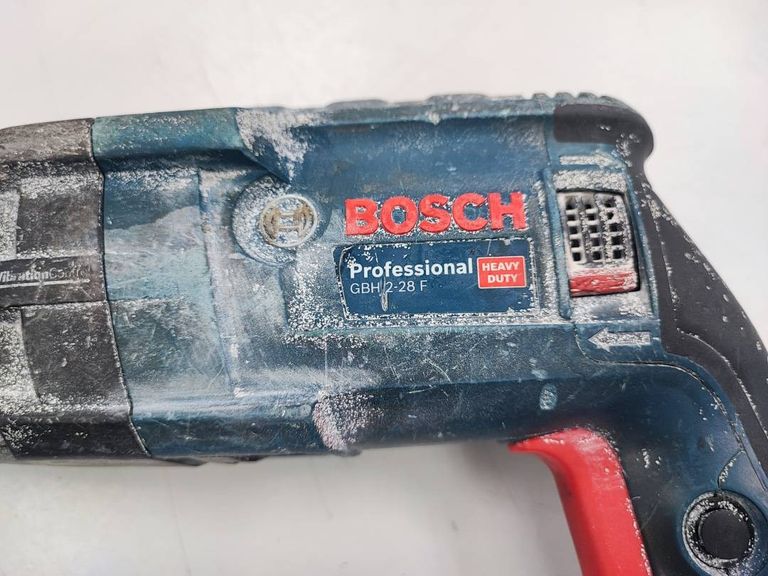 Дешево Bosch GBH 2-28 F (0611267600) з ломбарду