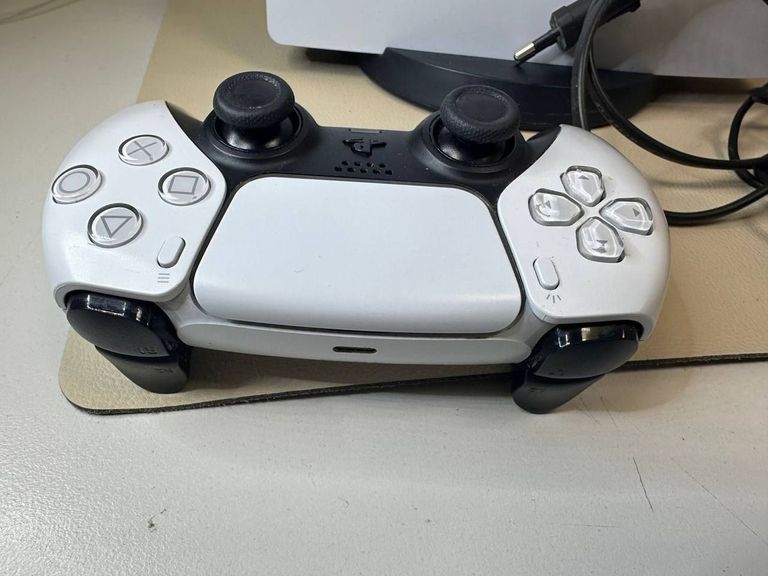 Sony PlayStation 5 Digital Edition 825GB Код:01-200477982. Изображение 9