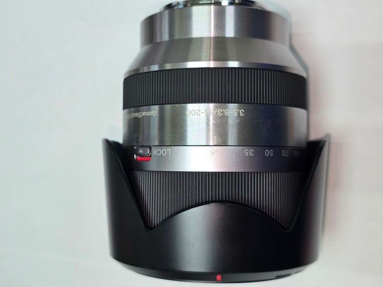 Объявление Sony SEL18200 18-200mm f/3,5-6,3 Б/У