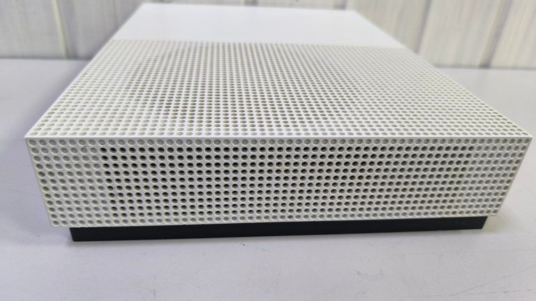 Розпродаж Microsoft Xbox One S 500GB, продавець Техноскарб