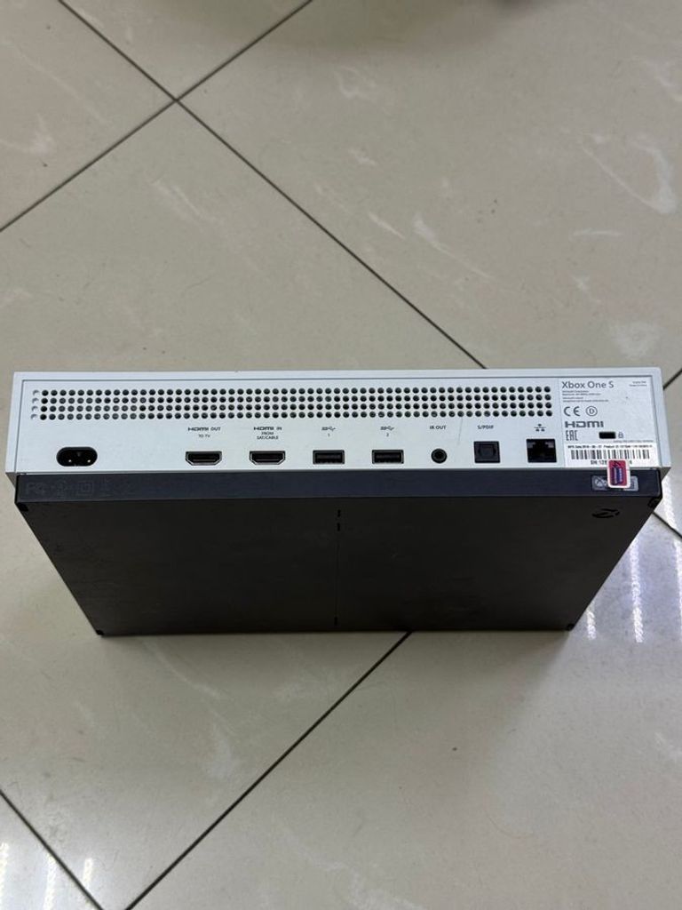Оголошення Microsoft Xbox One S 1TB Б/У