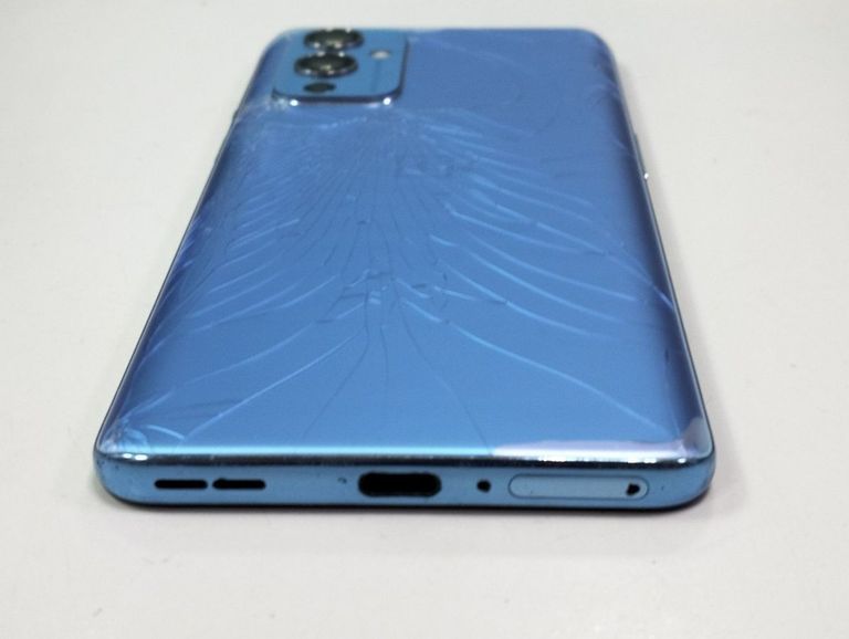 Дешево One Plus 9 5g 8/128gb з ломбарду