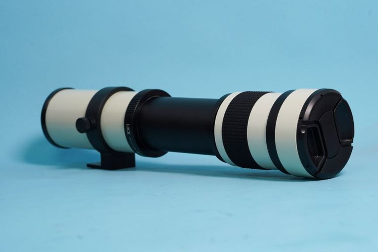 Объявление Акція! LIGHTDOW 420-800mm. F/8.3-16 HD супертелефото ручний зум-об'єктив із кріпленням T-Mount для дзеркальних камер Canon. Niko Б/У