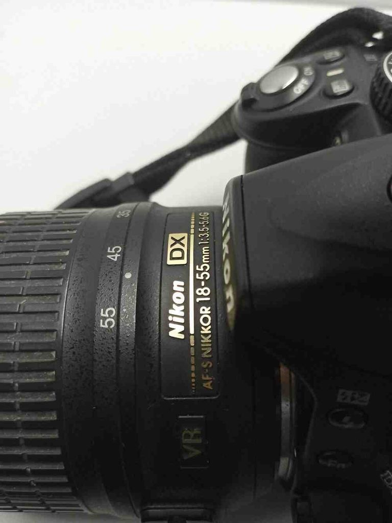 Дешиво Nikon d3100 kit 18-55mm с ломбарда