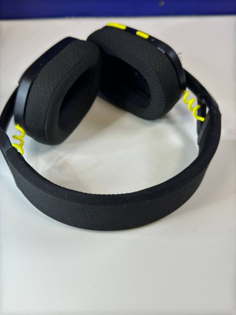 Оголошення Logitech g435 Б/У