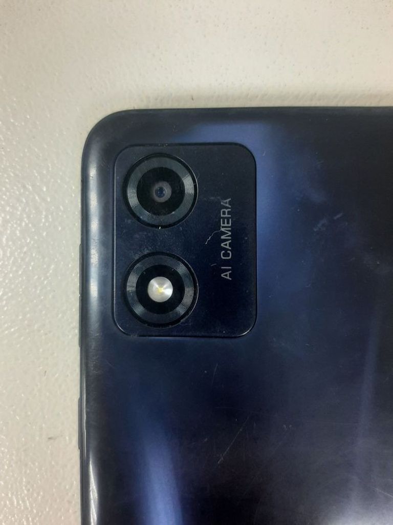 Motorola moto e13 2/64gb Код:01-200616444. Зображення 10