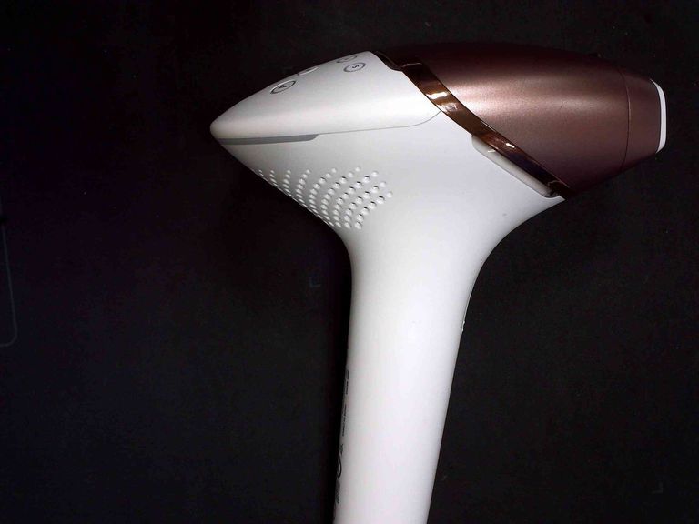 Дешиво Philips Lumea IPL 9000 BRI955/00 с ломбарда