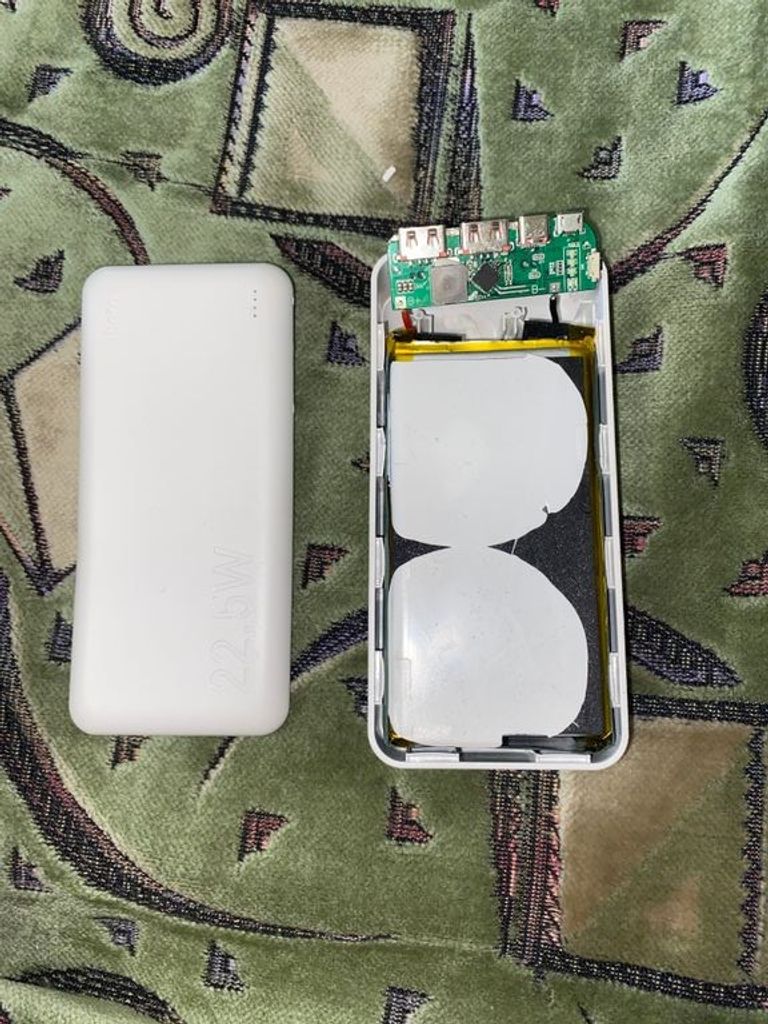 Купити Hoco j101b astute 22.5w 30000mah Б/У