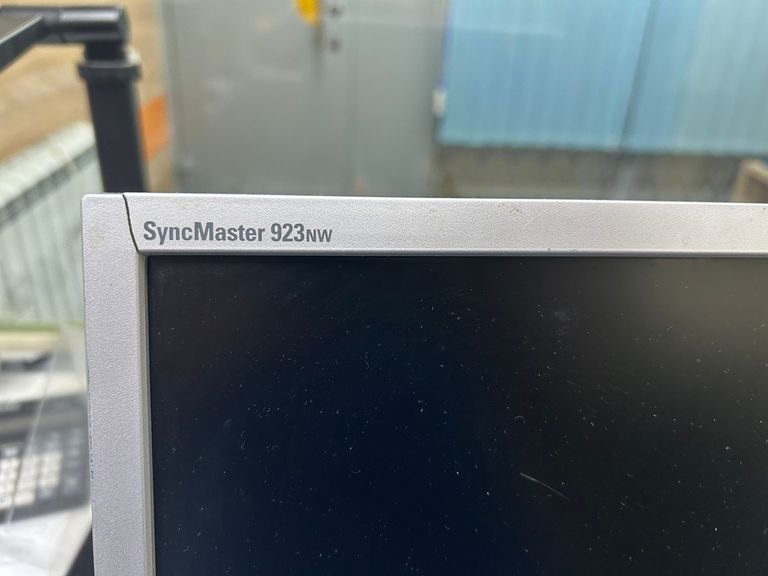 Дешиво Samsung 923nw с ломбарда