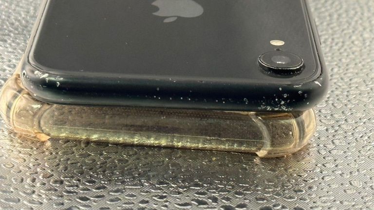 Apple iphone xr 64gb Код:01-200778071. Изображение 6