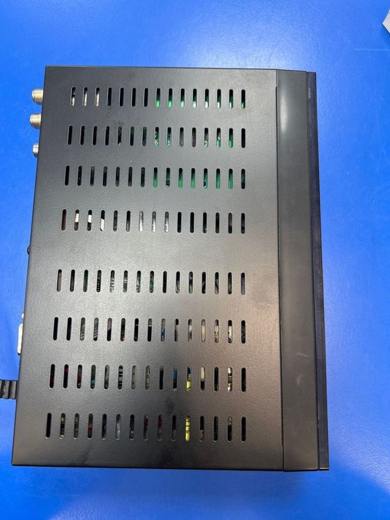 Распродажа Golden Media 990 cr hd pvr spark lx, продавец Техноскарб