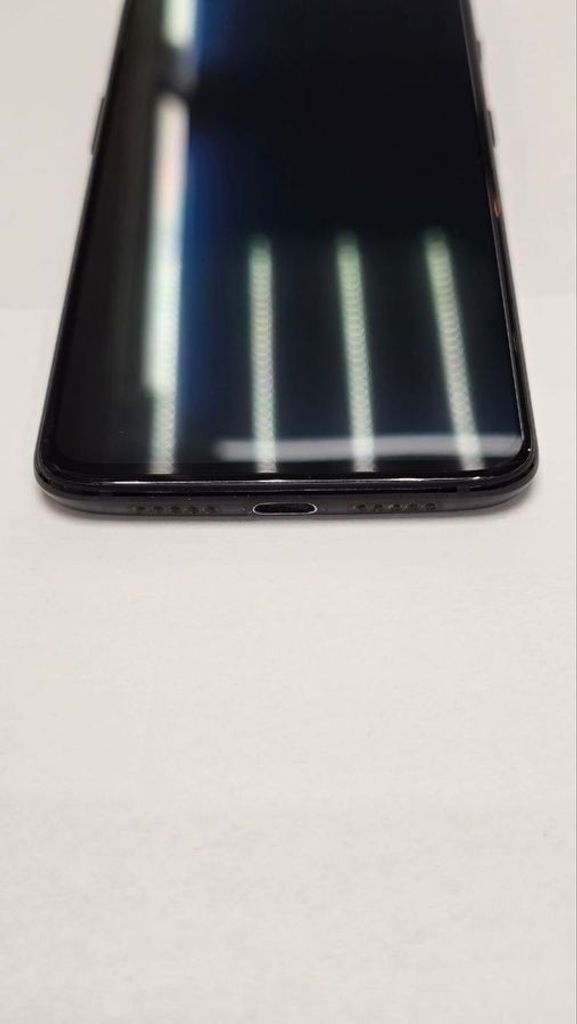 One Plus 6t a6013 8/128gb Код:01-200790694. Изображение 5