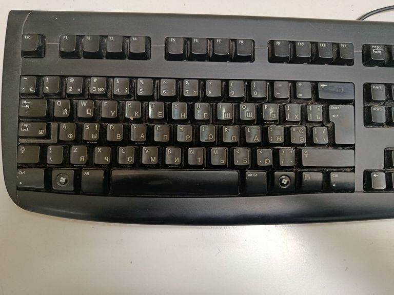 Дешиво Logitech y-saf76 с ломбарда