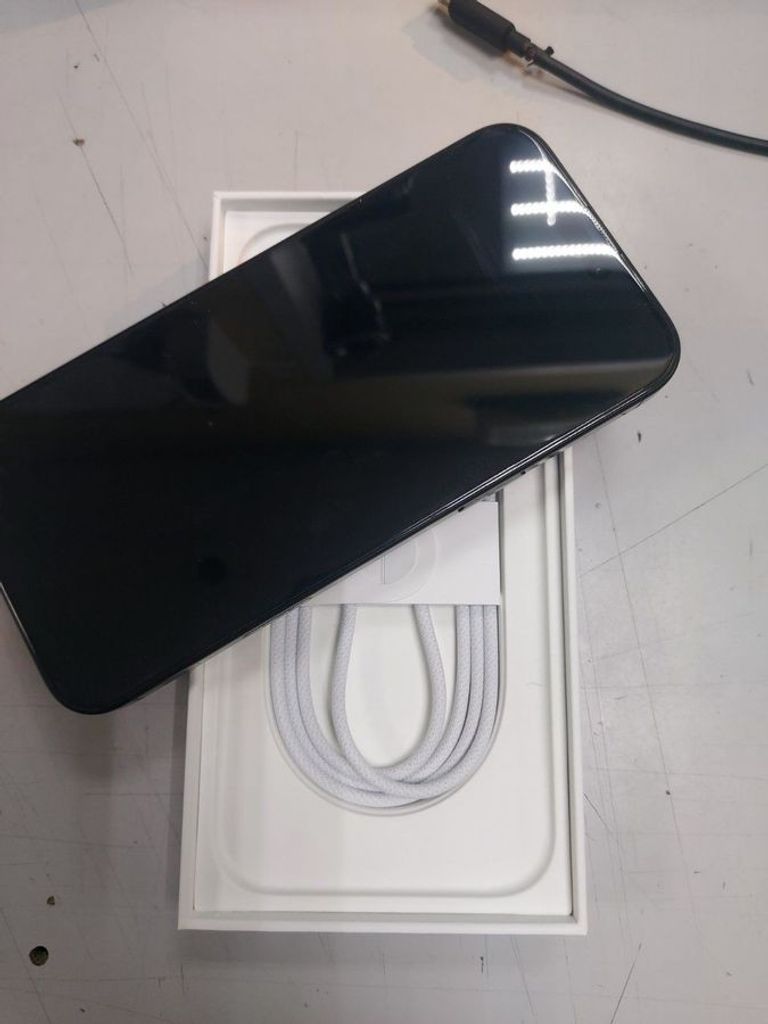 Розпродаж Apple iphone 16 pro max 256gb, продавець Техноскарб